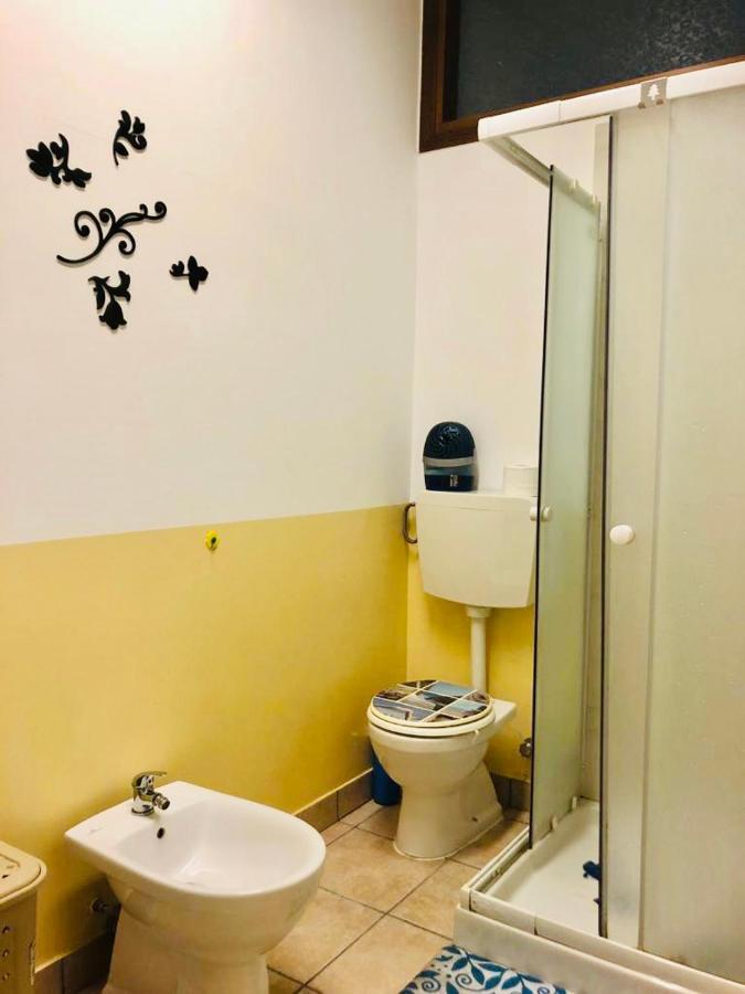 Monolocale Affori Apartment Milan Bagian luar foto