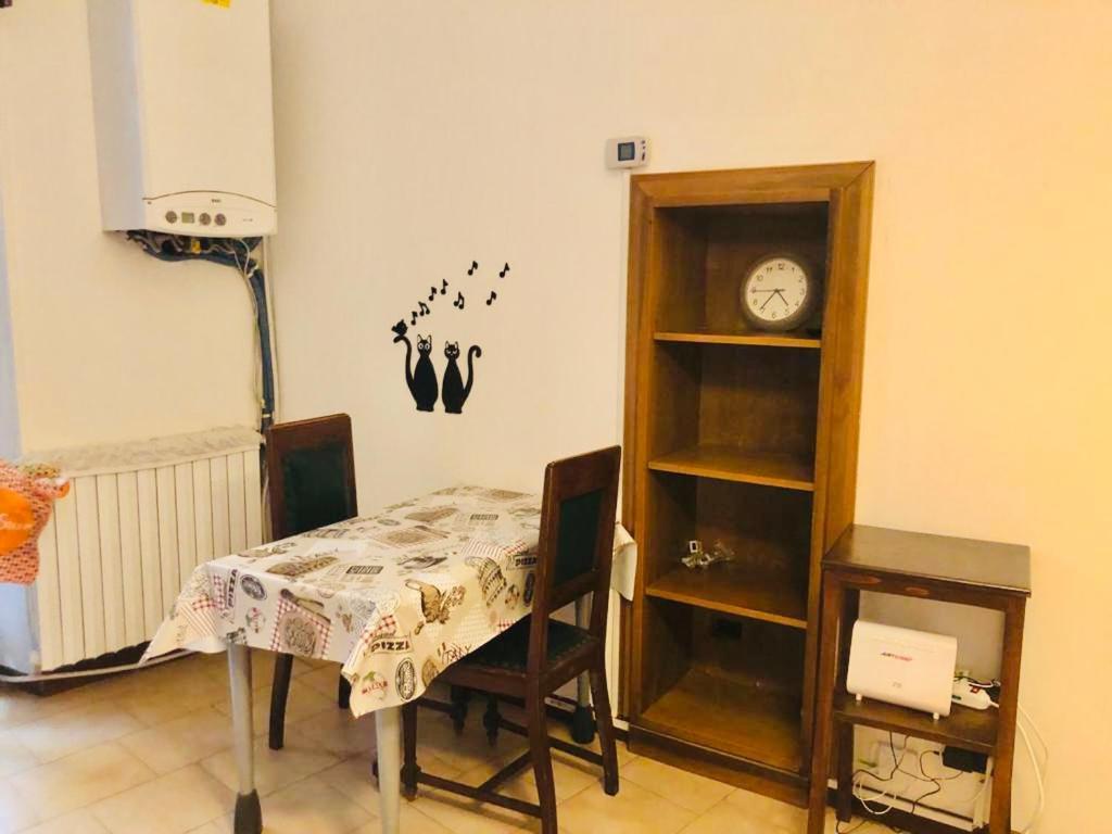 Monolocale Affori Apartment Milan Bagian luar foto